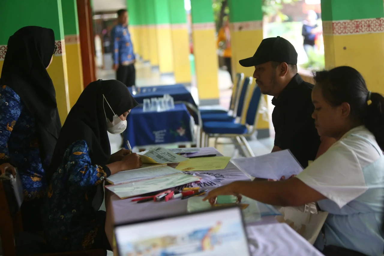 Kuota PPDB Jakarta untuk...