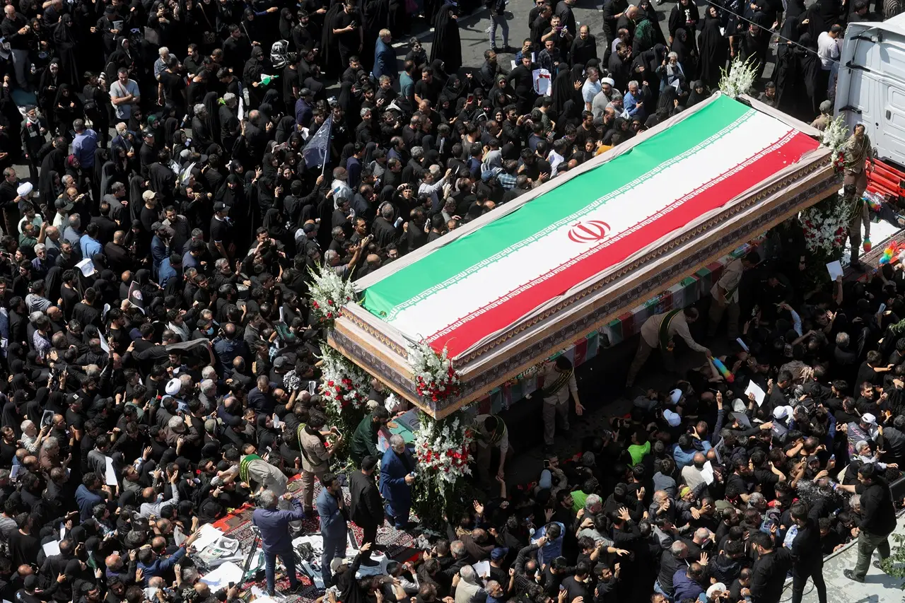 Pemakaman Presiden Iran...