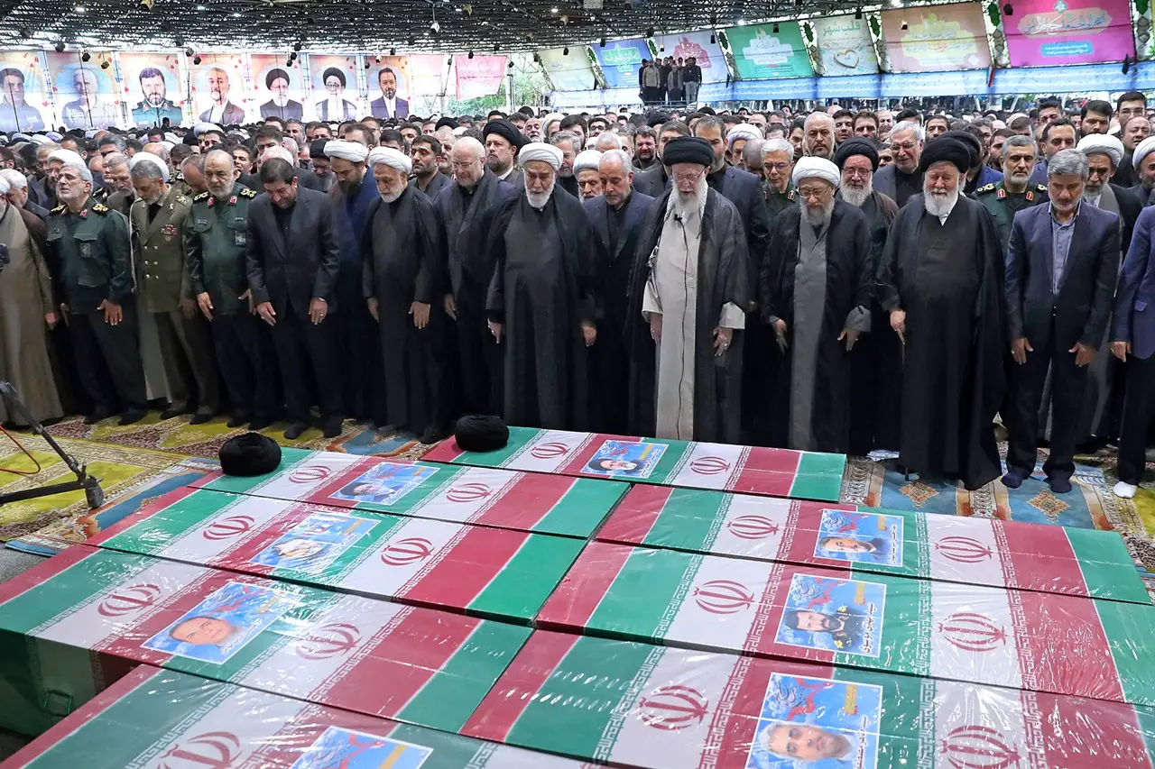 Pemakaman Presiden Iran...