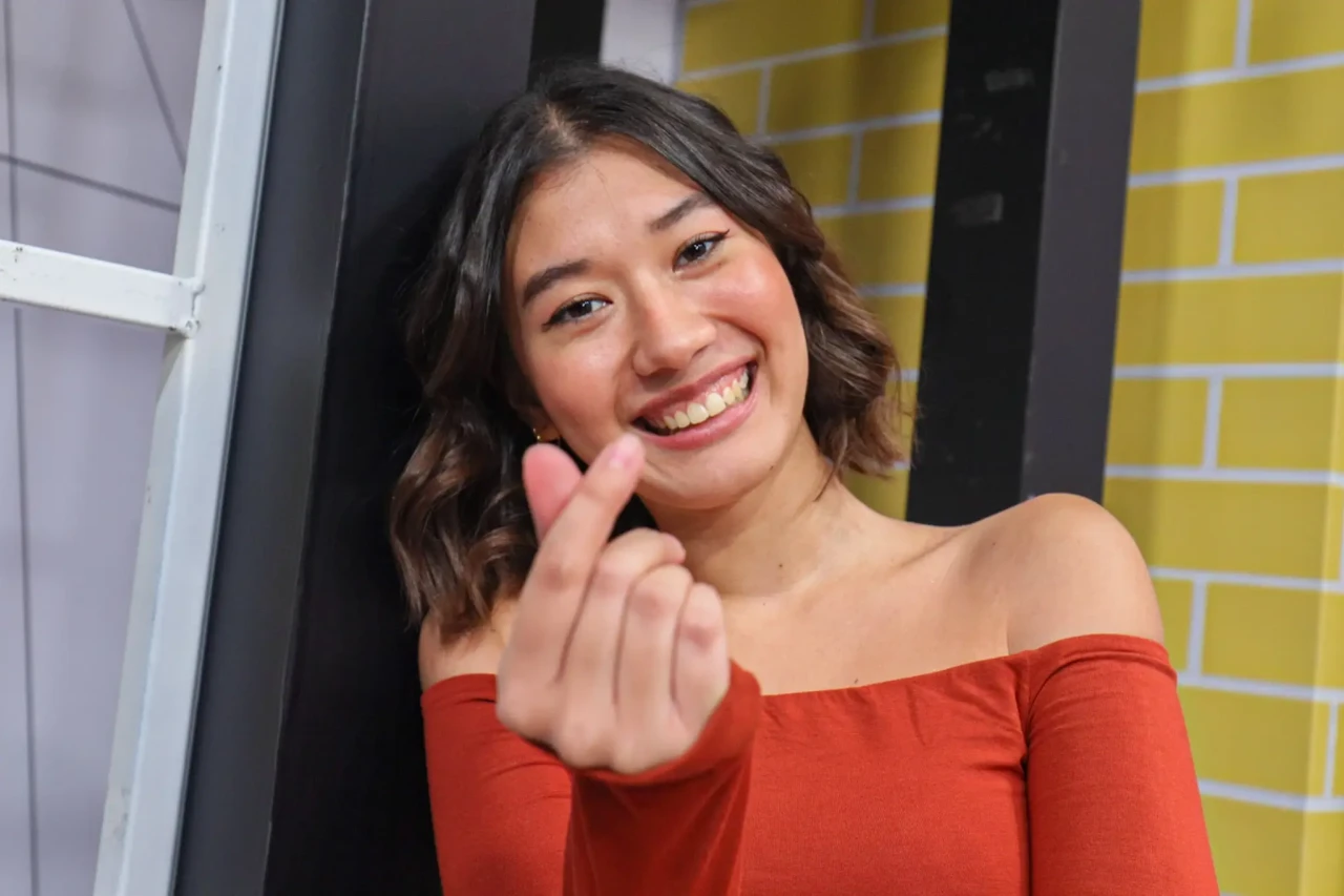 Daniella Gibbs Luncurkan...