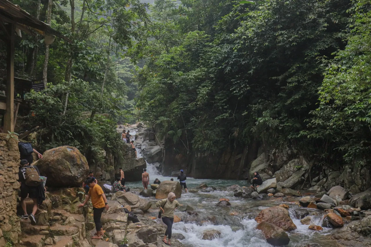 Liburan Seru ke Curug...