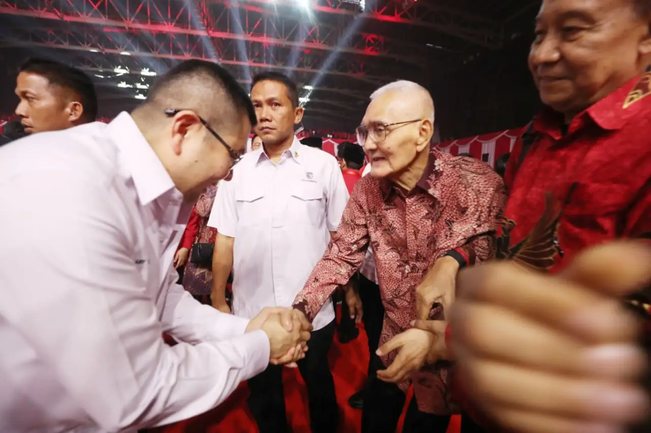 Momen Ketum Perindo...