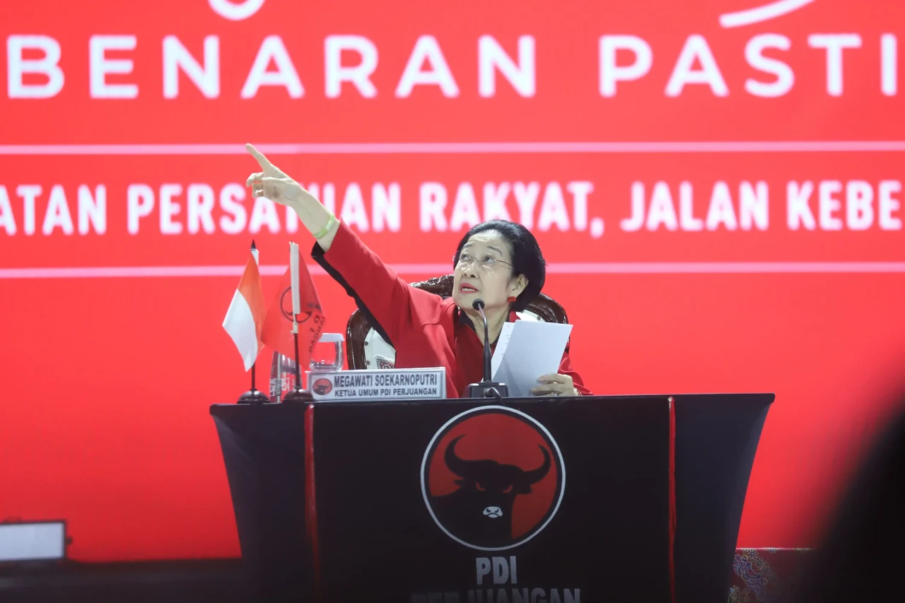 Penutupan Rakernas V...