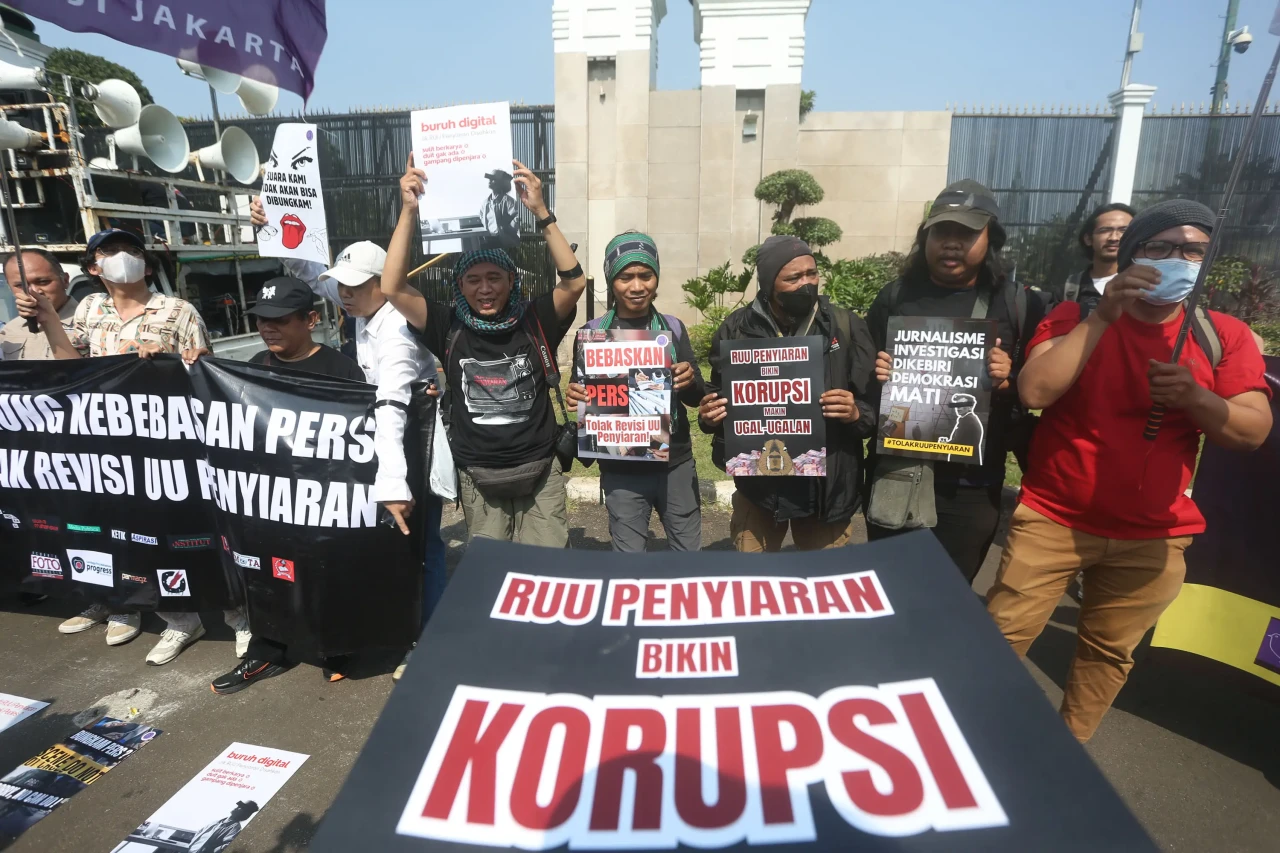Aksi Wartawan Tolak...