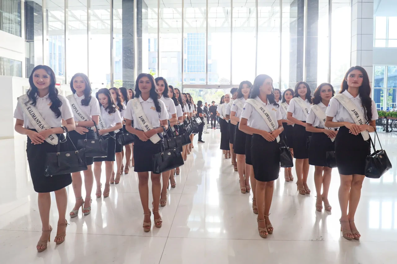 Keseruan Finalis Miss...