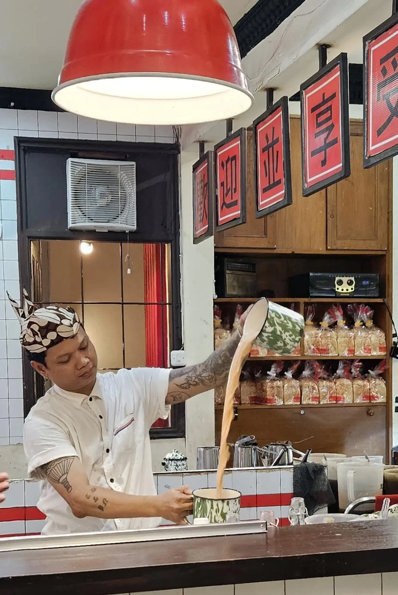Teh Tarik Jadi Idola...