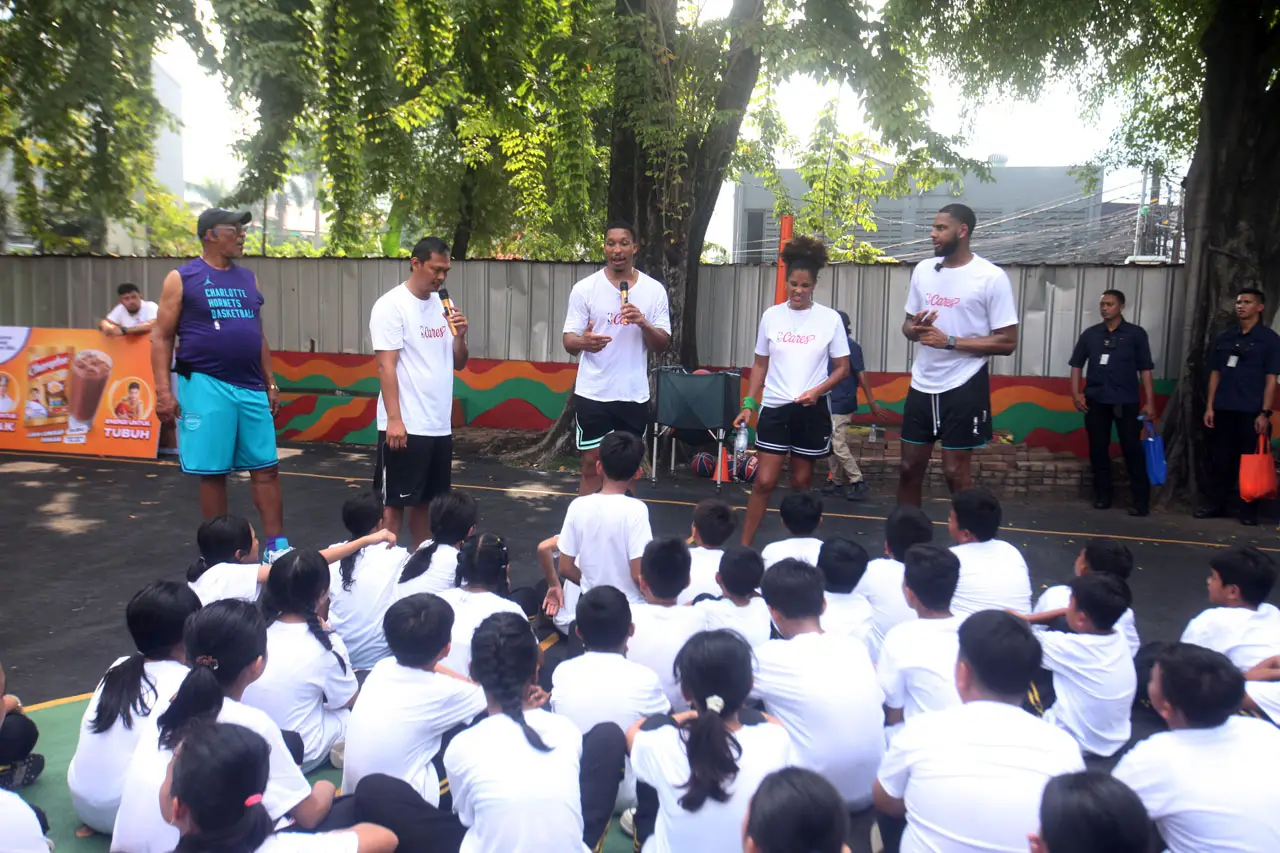 Keseruan NBA Cares di...