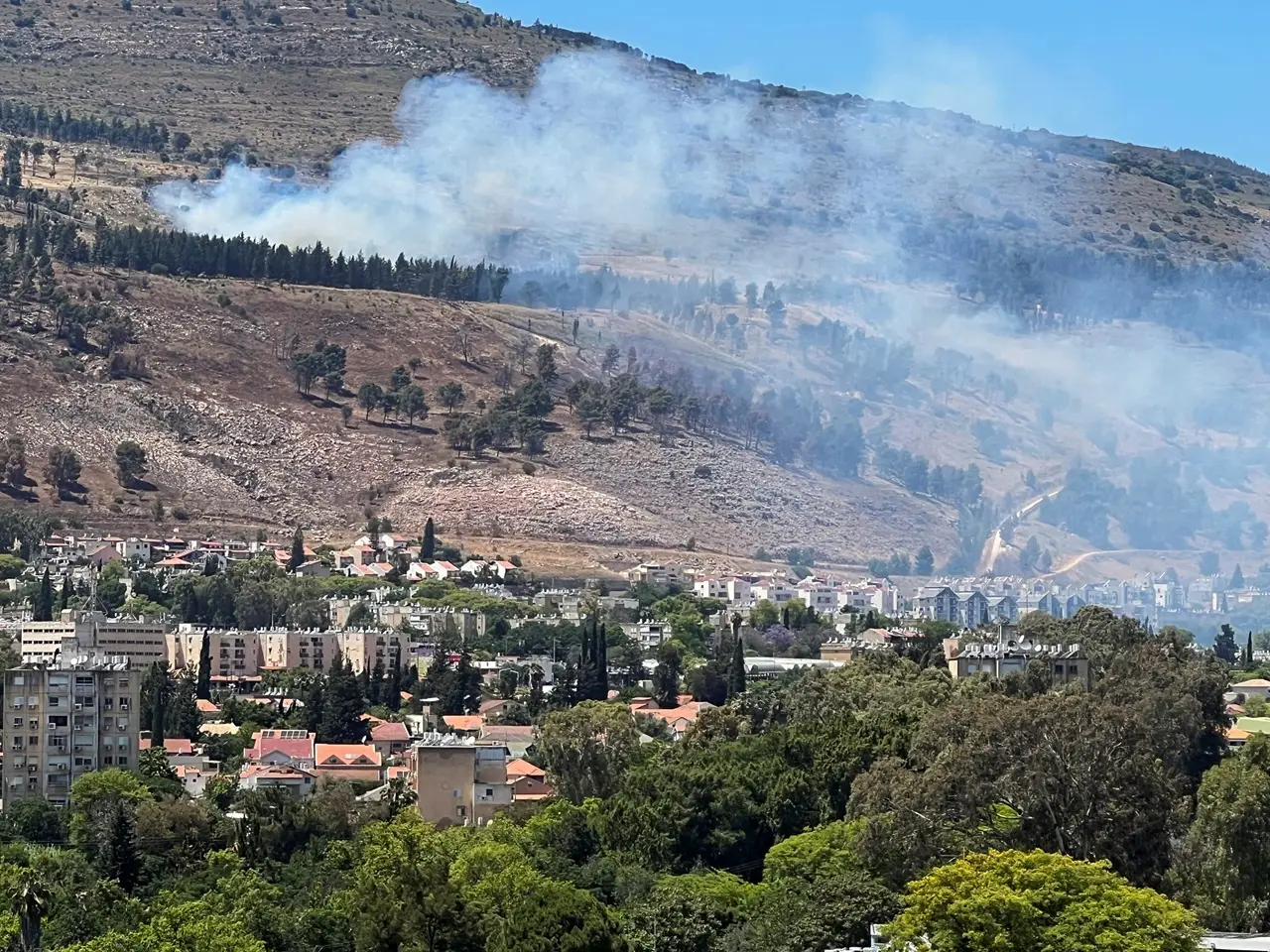 Serangan Roket Lebanon...
