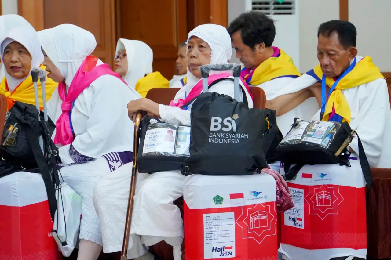 Layanan Kursi Roda untuk...