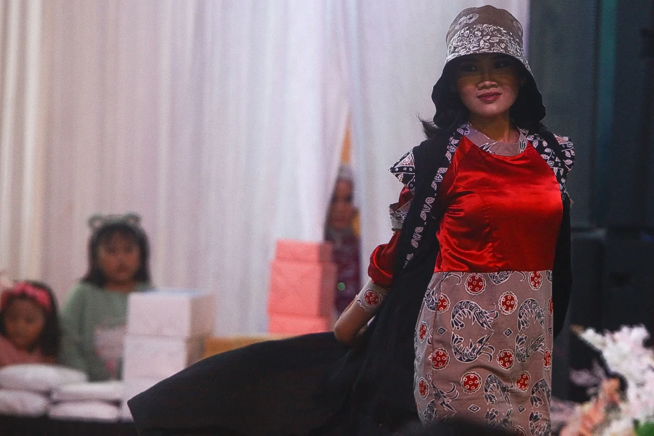 Potret Peluncuran Batik...