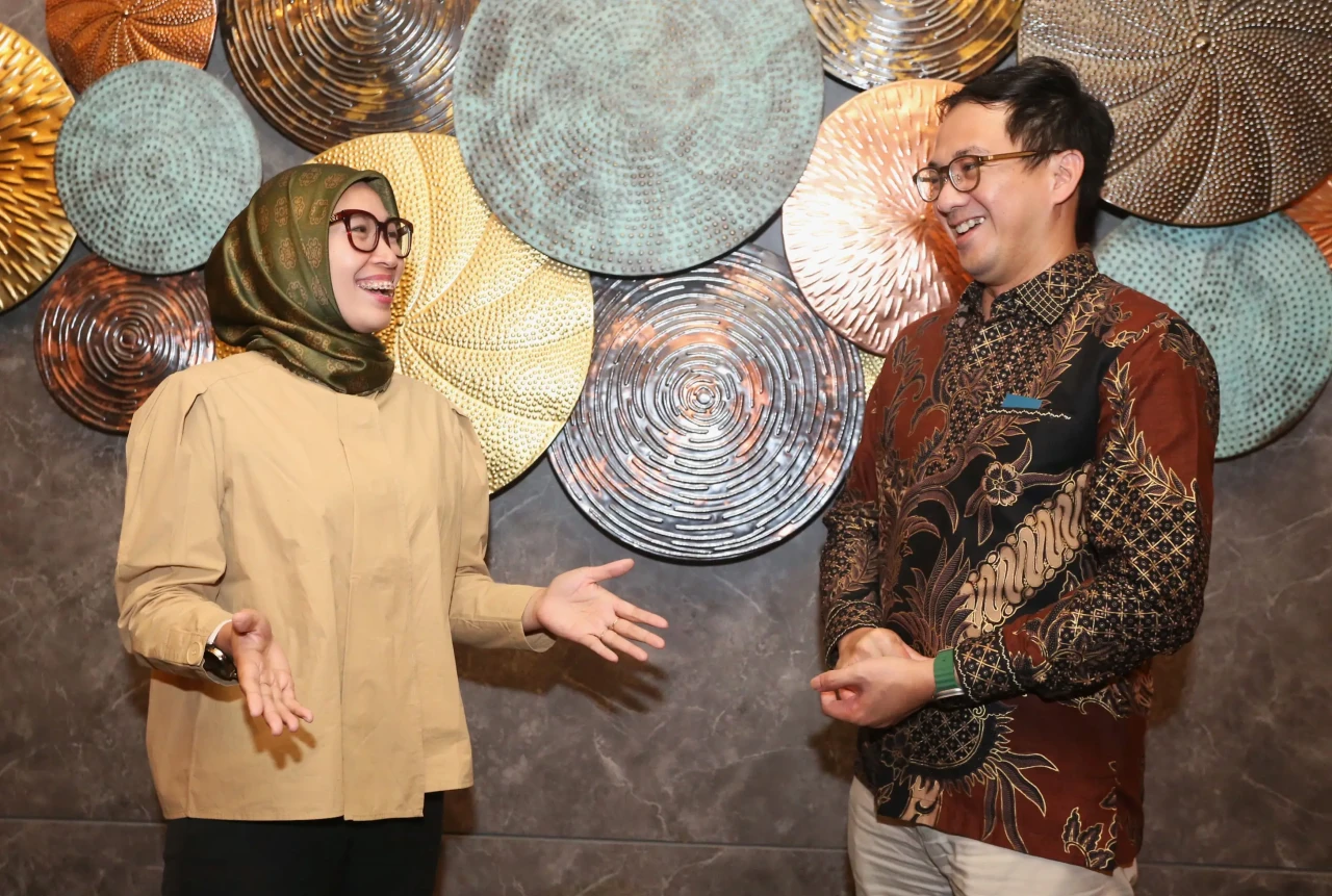 PLN Gandeng GoTo dalam...