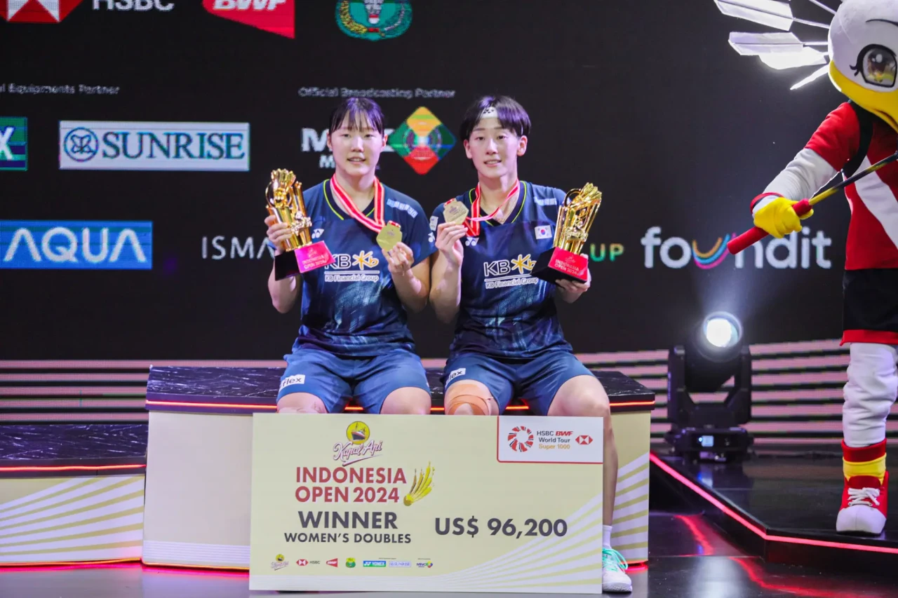 Baek/Lee Juara Ganda...