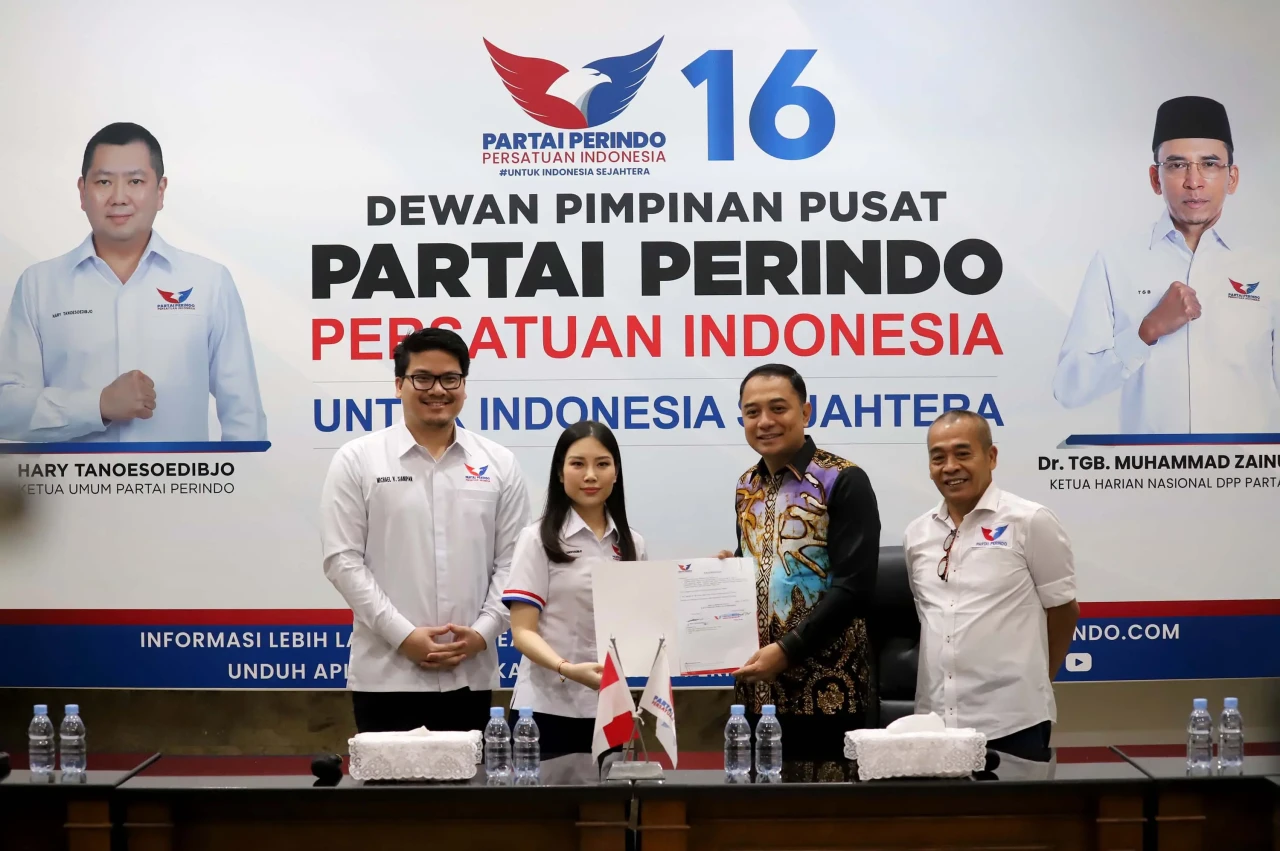 DPP Partai Perindo Serahkan...