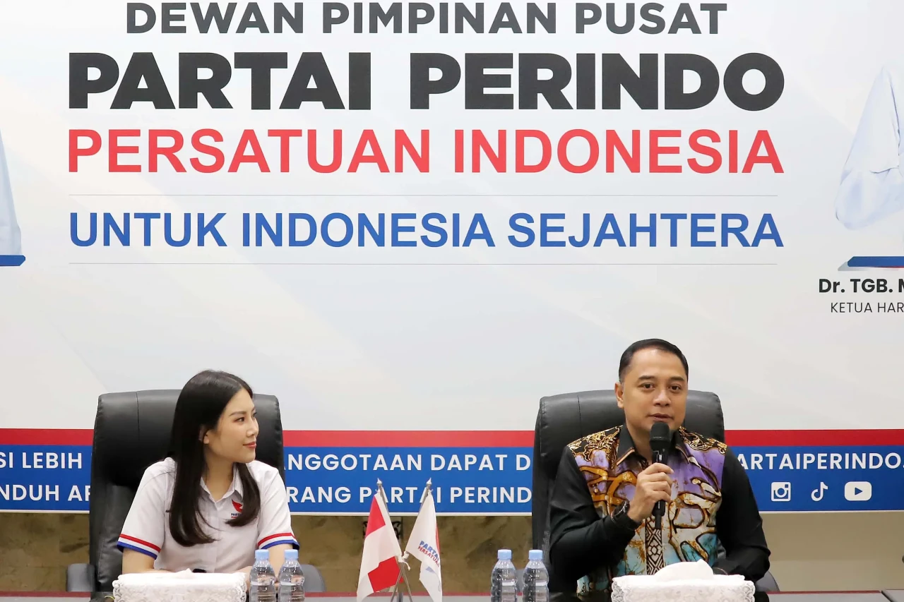 DPP Partai Perindo Serahkan...