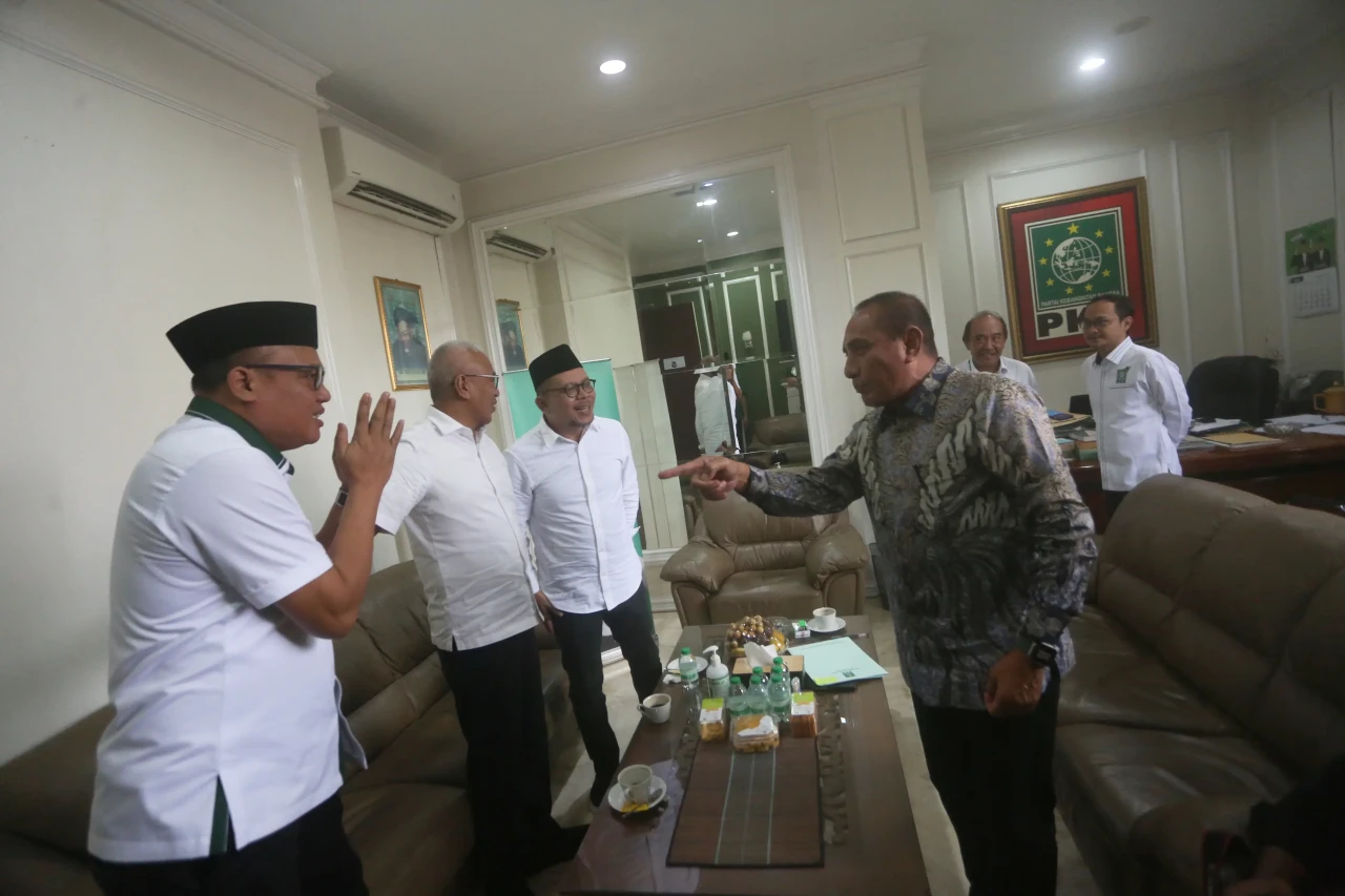 Edy Rahmayadi Ikuti...