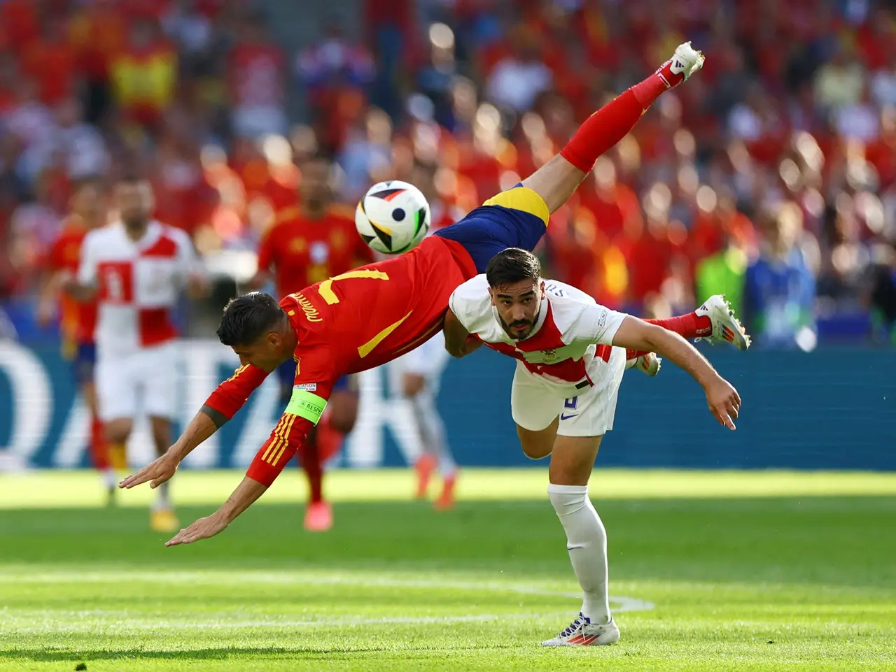 Spanyol Hancurkan Kroasia...