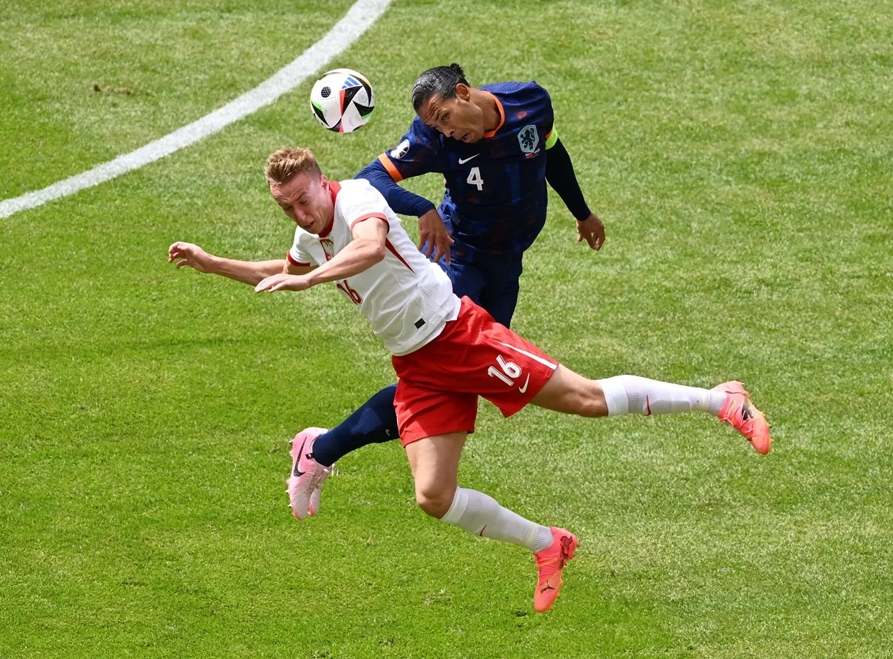 Polandia Vs Belanda:...