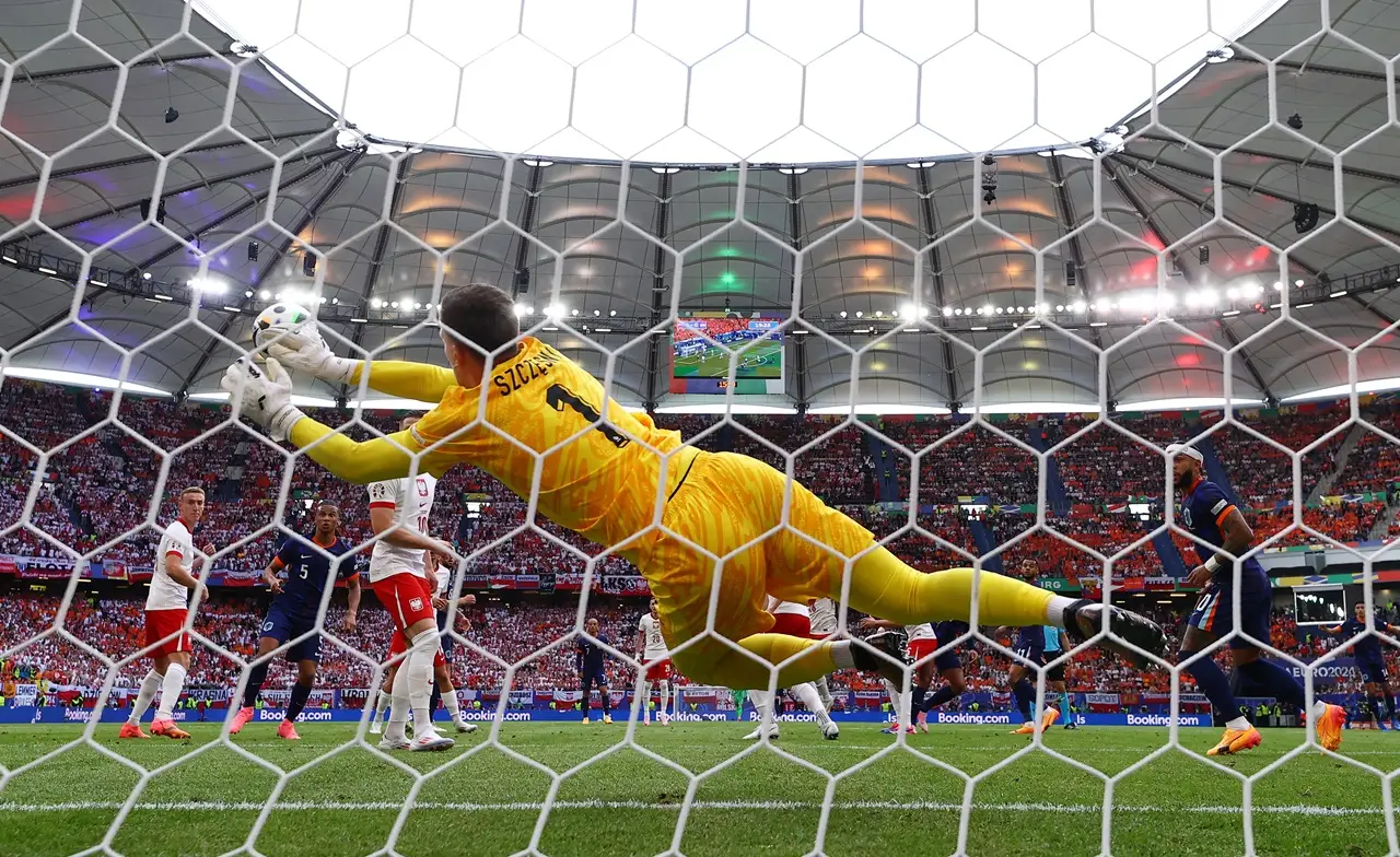 Polandia Vs Belanda:...