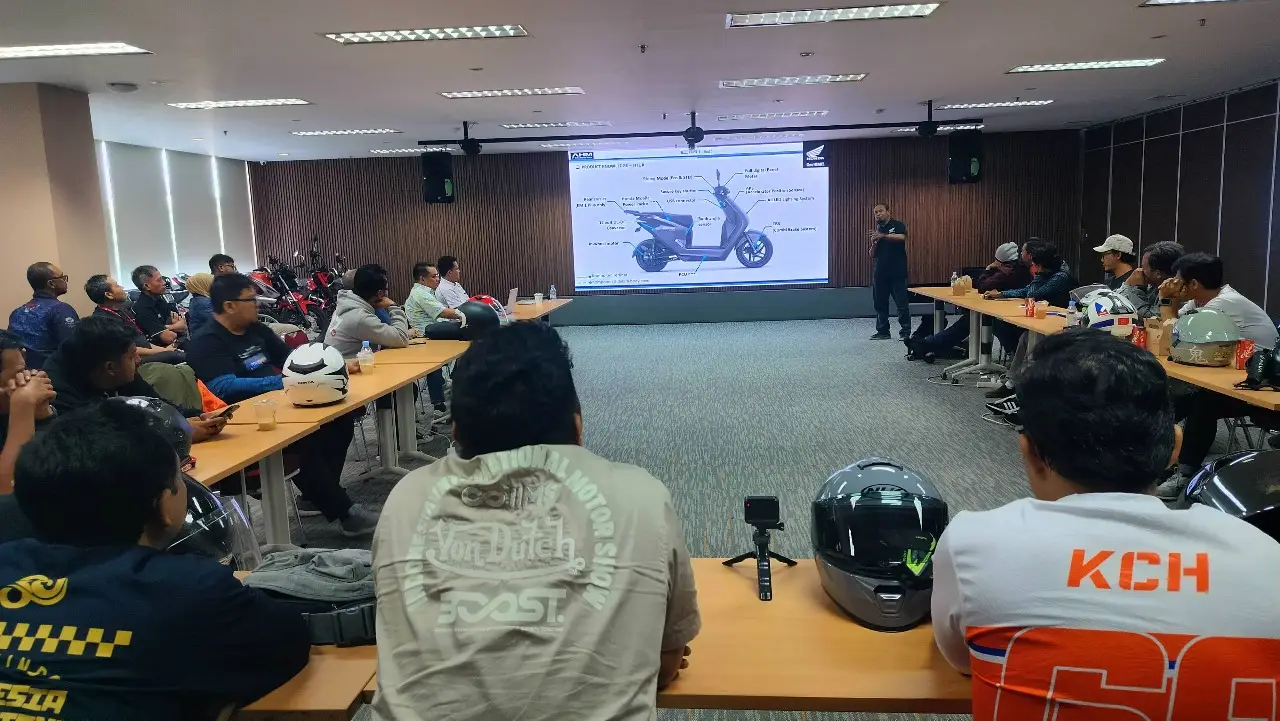Keseruan Urban Eco Ride...