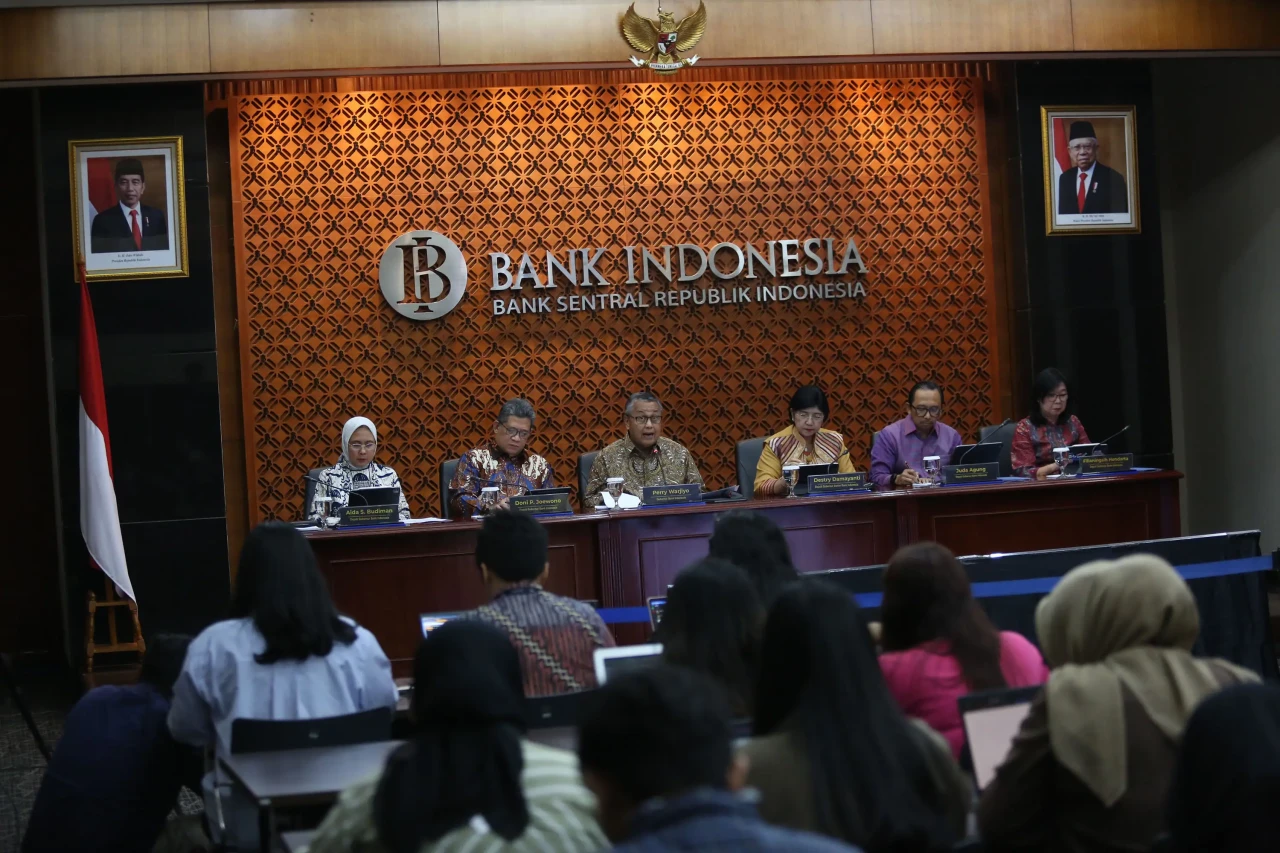 Bank Indonesia Tahan...