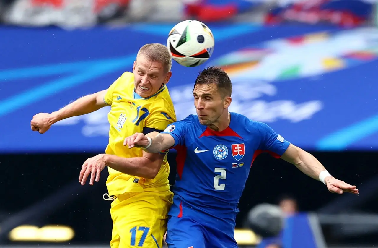 Ukraina Menang Dramatis...