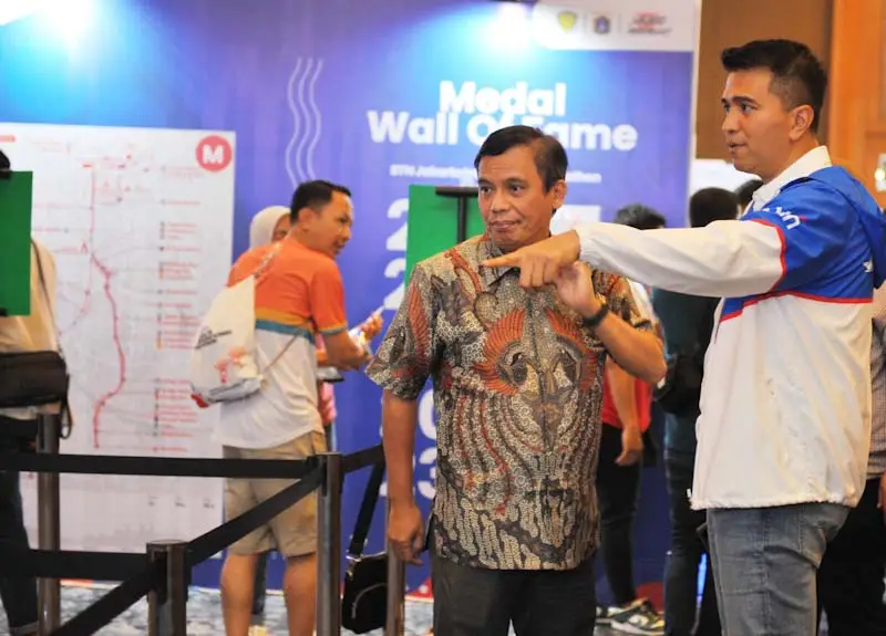 Ingat, Beberapa Ruas...