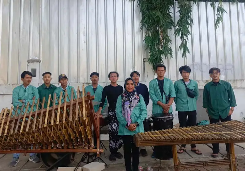 BTN Berikan Bantuan...