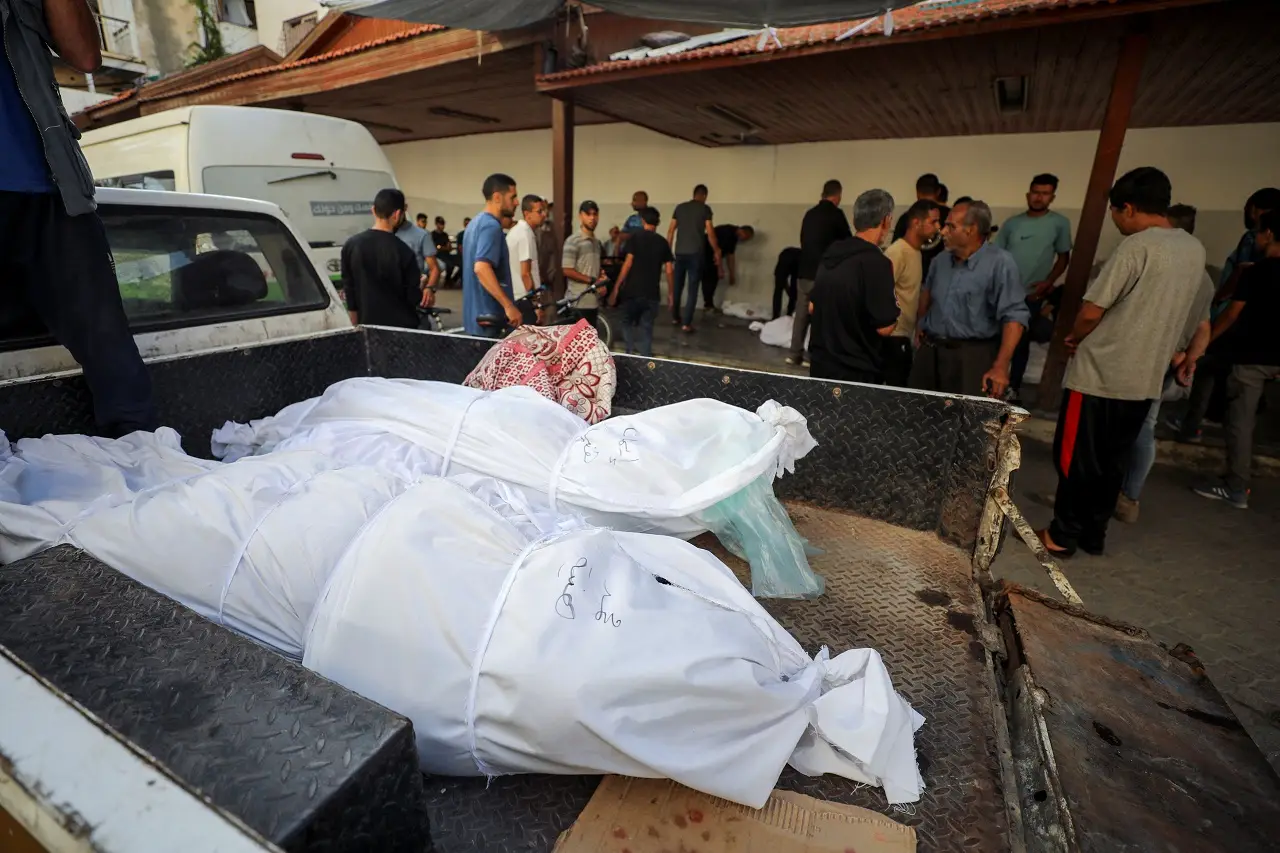 Serangan Brutal Israel...