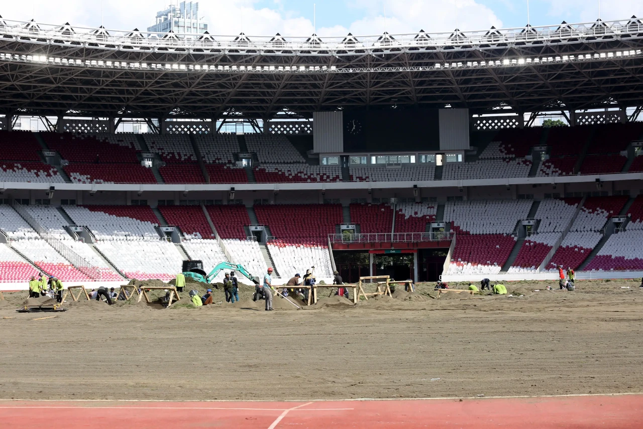 Revitalisasi Rumput...