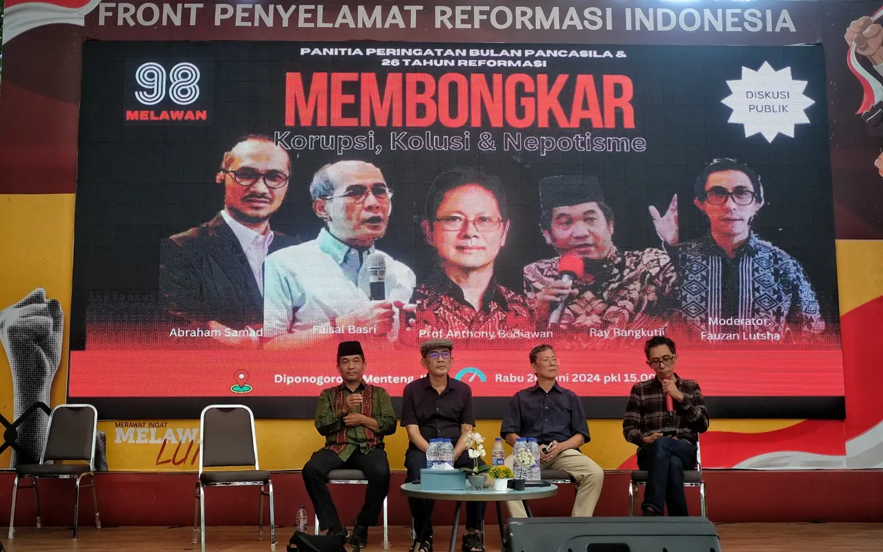 Diskusi Publik Membongkar...