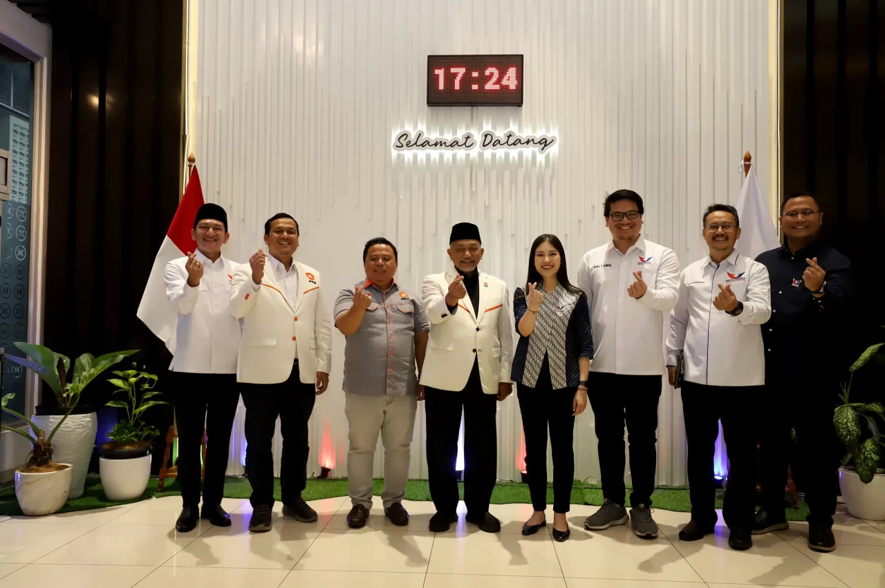 Petinggi Perindo Sambangi...