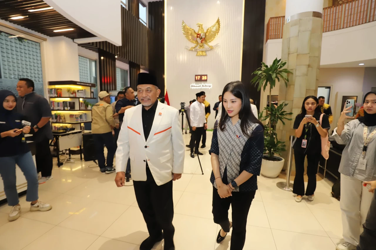 Petinggi Perindo Sambangi...