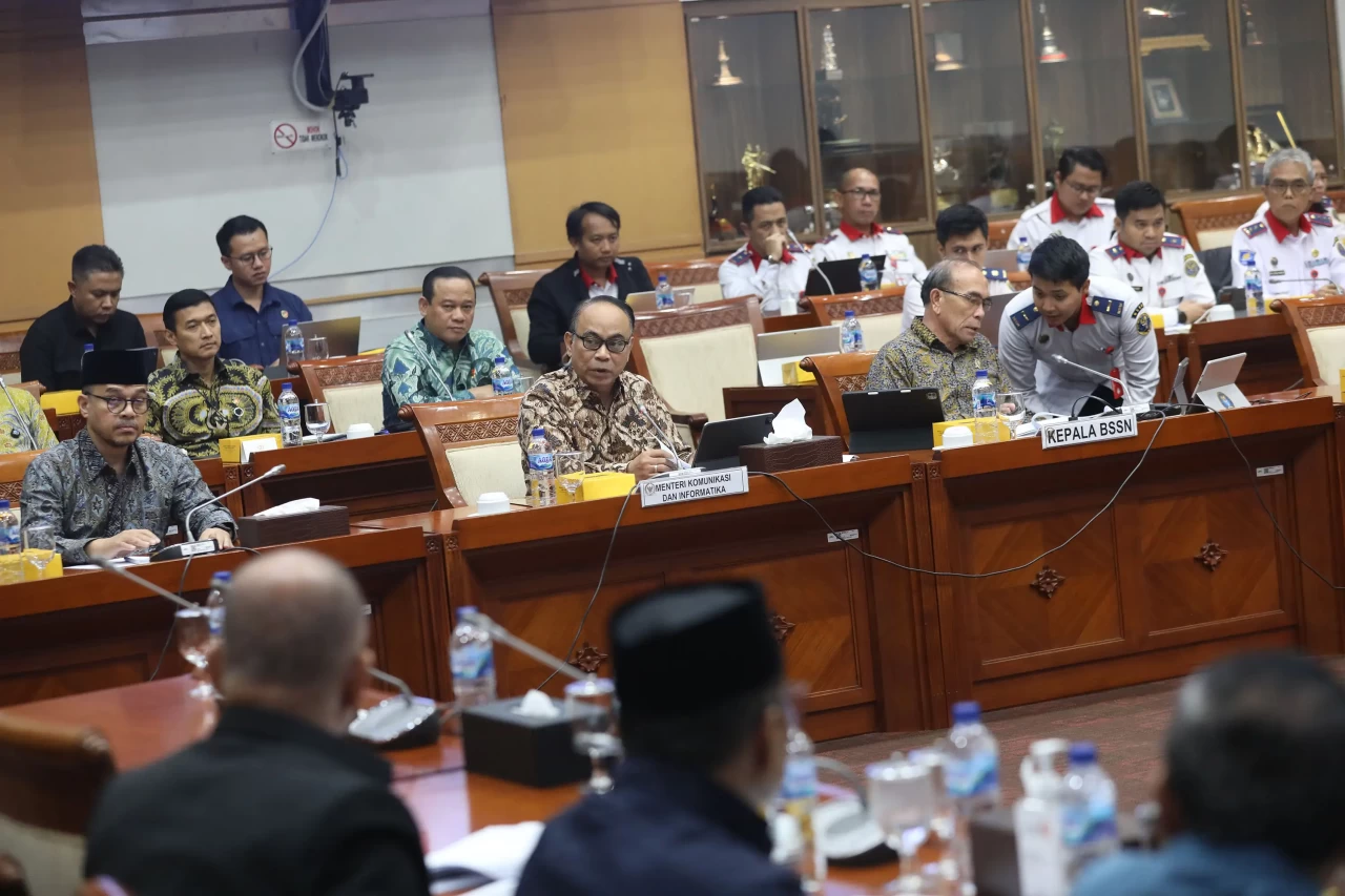 PDN Diretas, DPR ke...