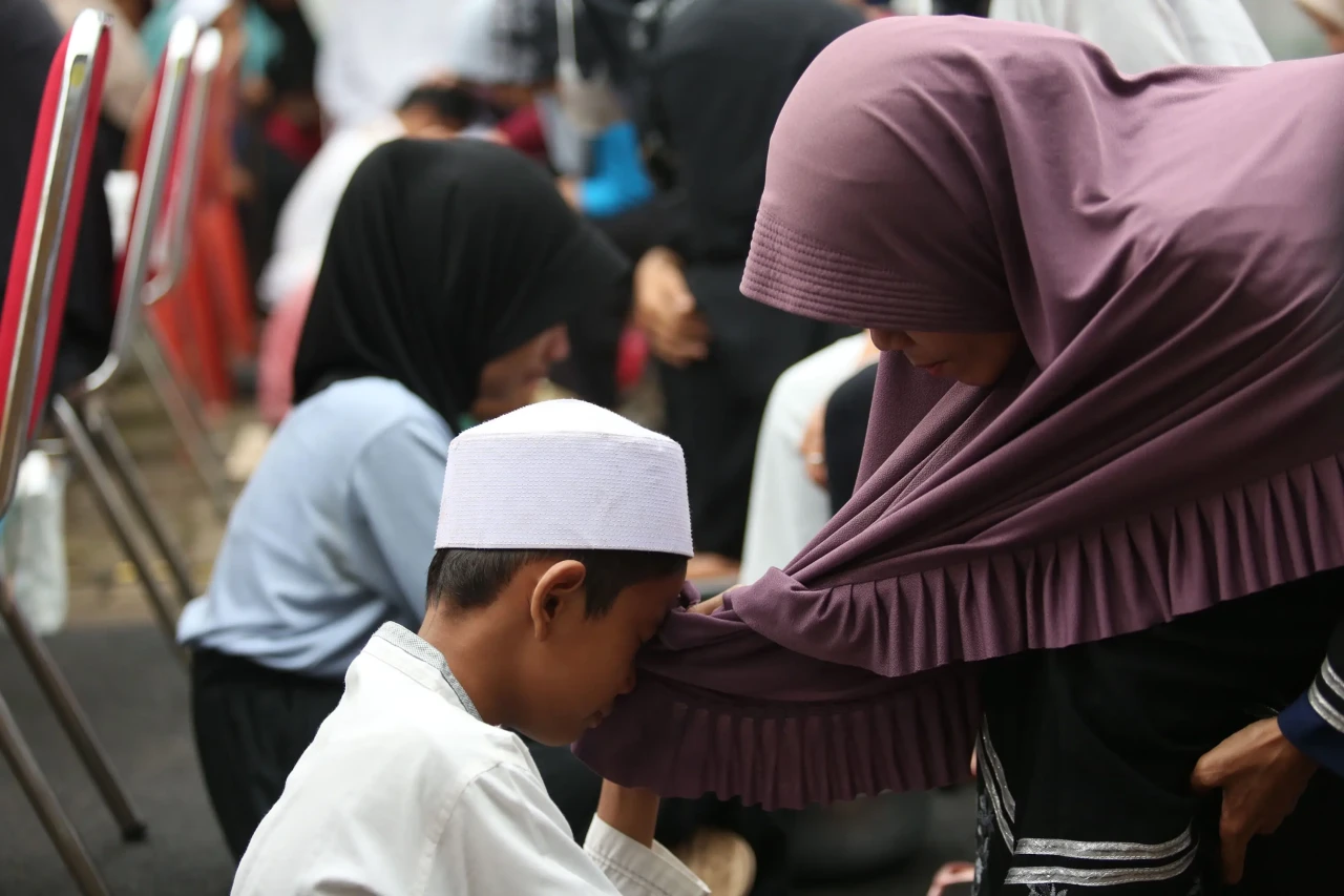 Penuh Haru Aksi Cuci...