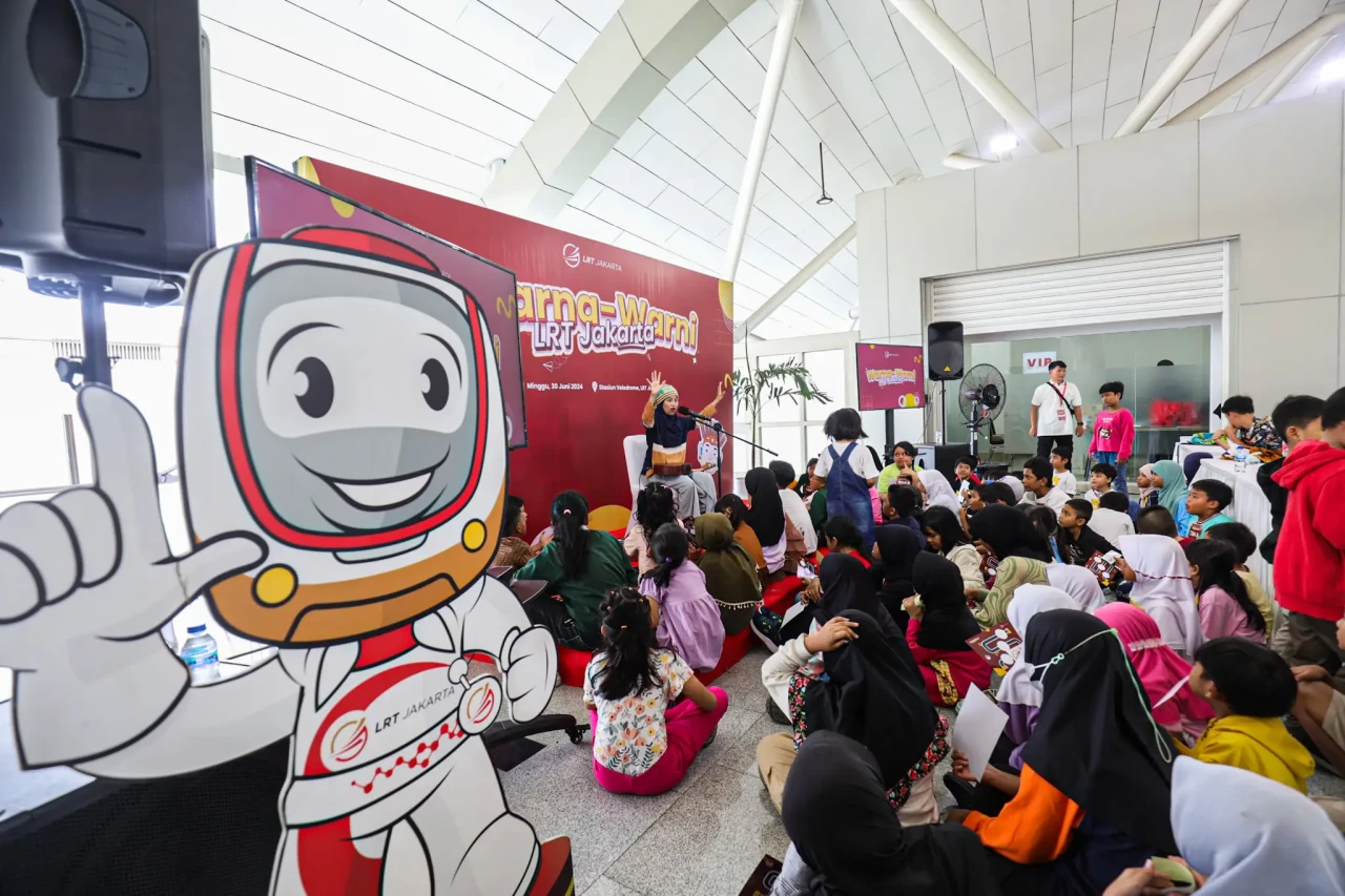 LRT Jakarta Berikan...
