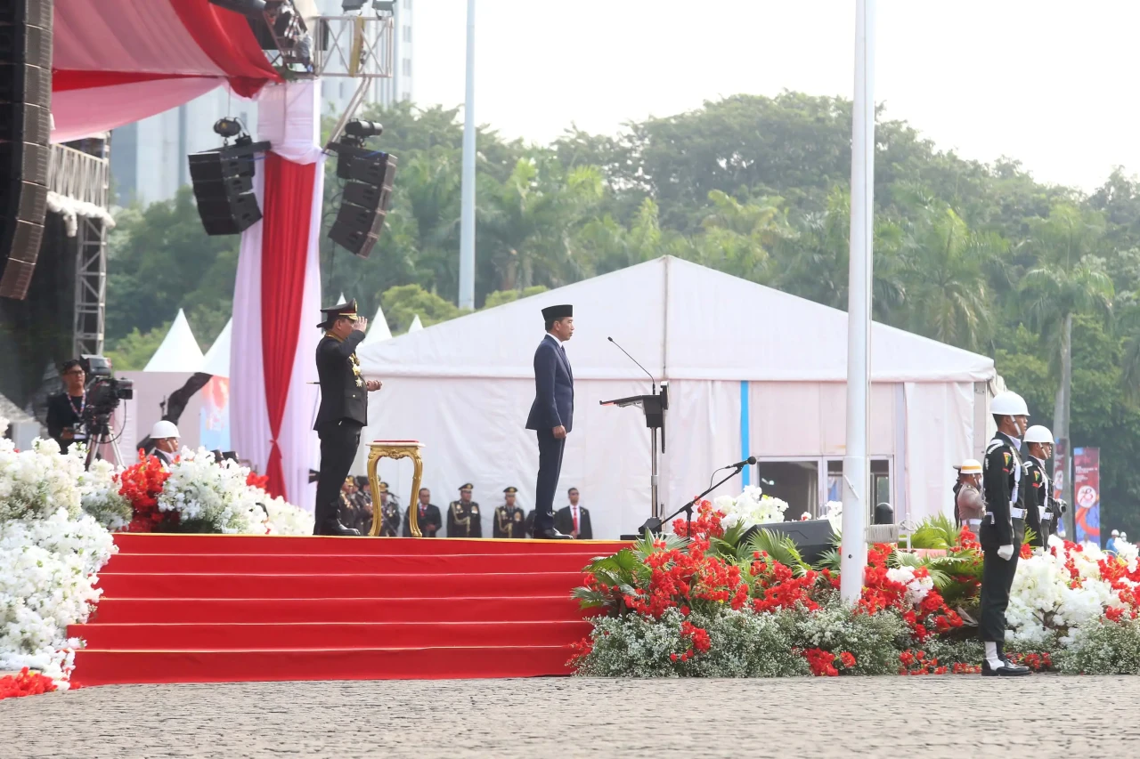 Potret Jokowi Periksa...