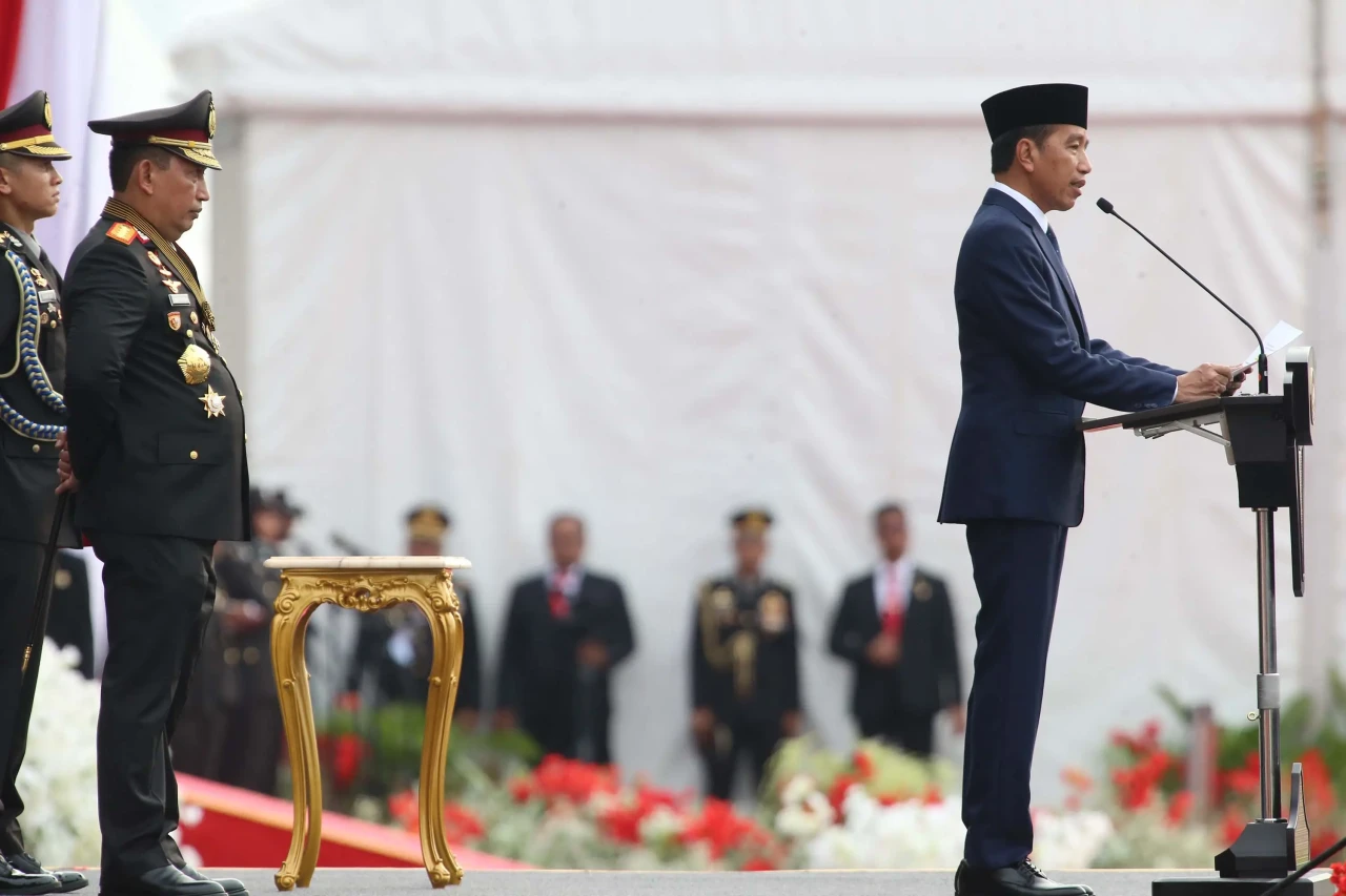 Presiden Jokowi Pimpin...