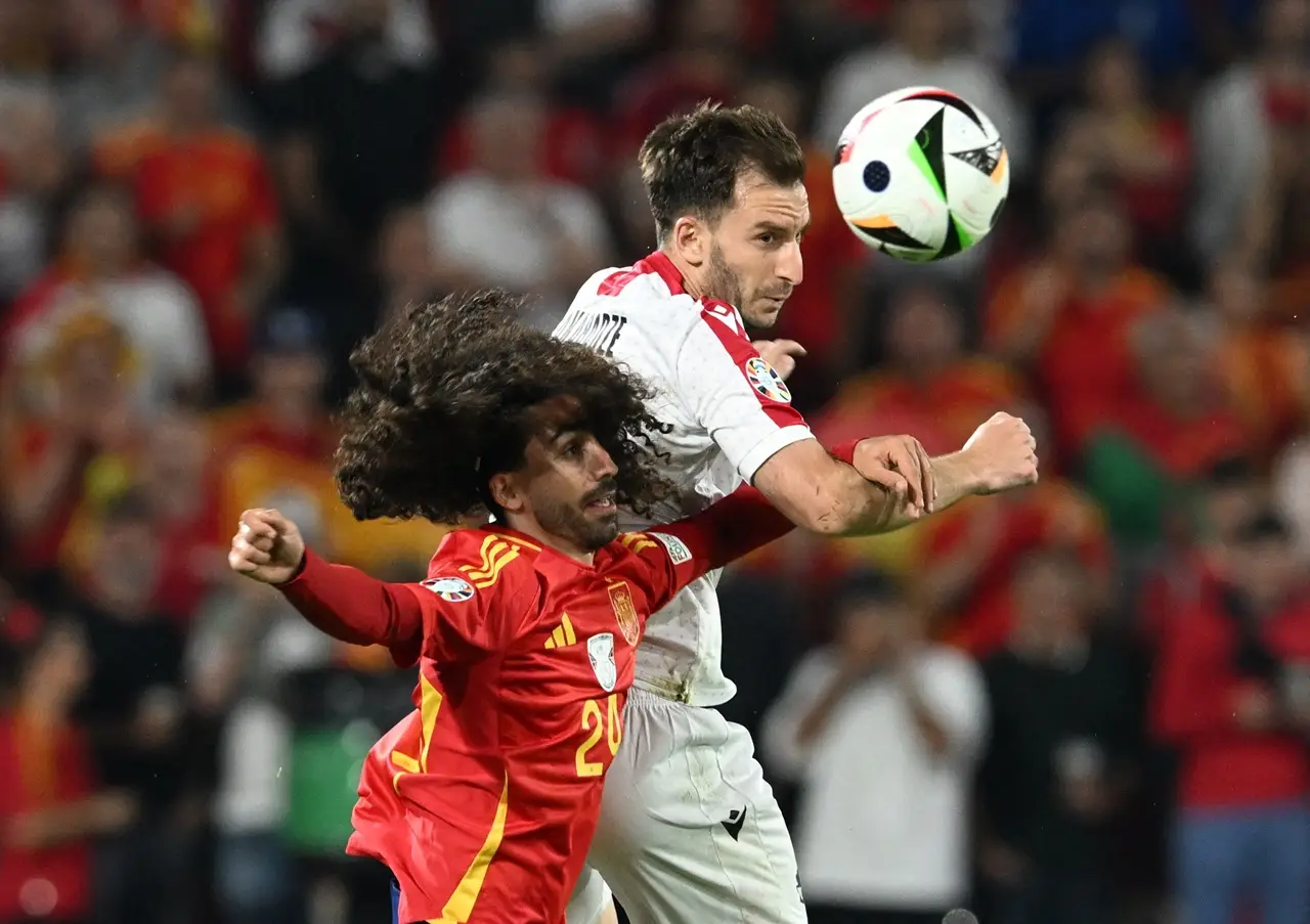 Bantai Georgia 4-1,...