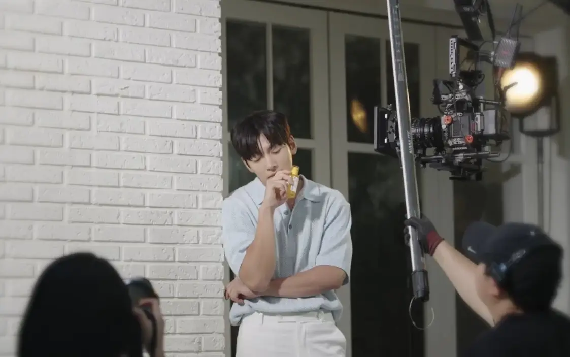 Ji Chang Wook Resmi...