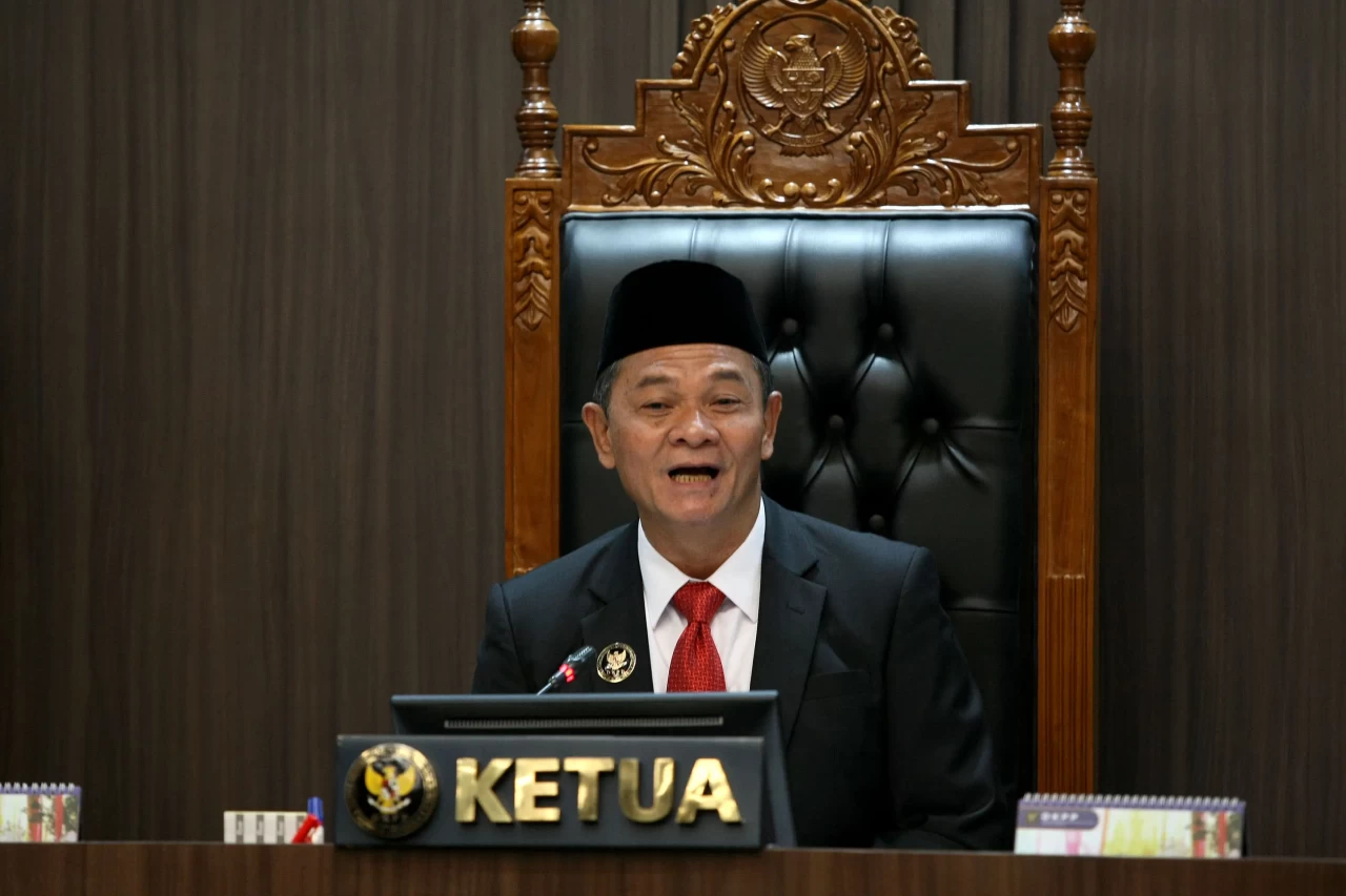 Gelar Sidang, DKPP Pecat...