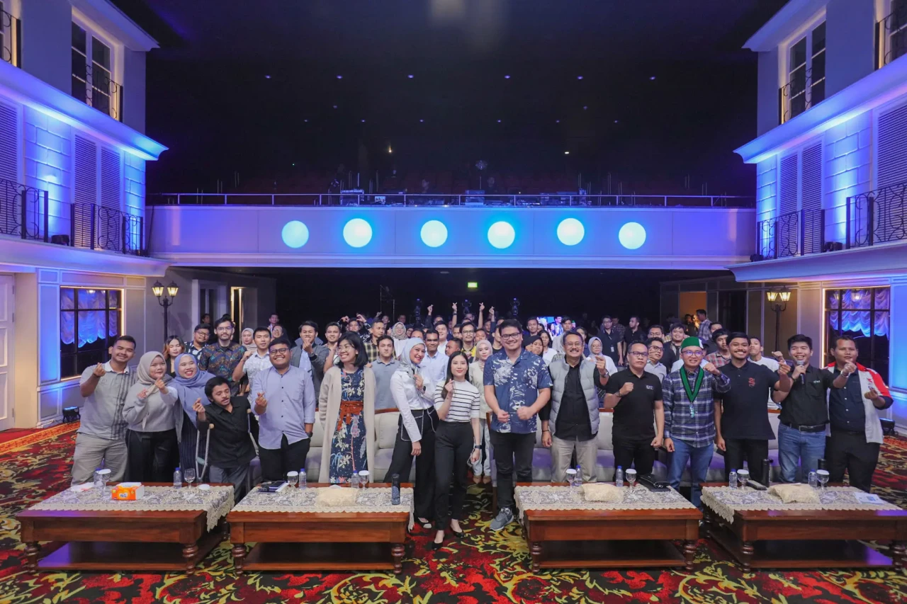 Politics Reborn Diharapkan...