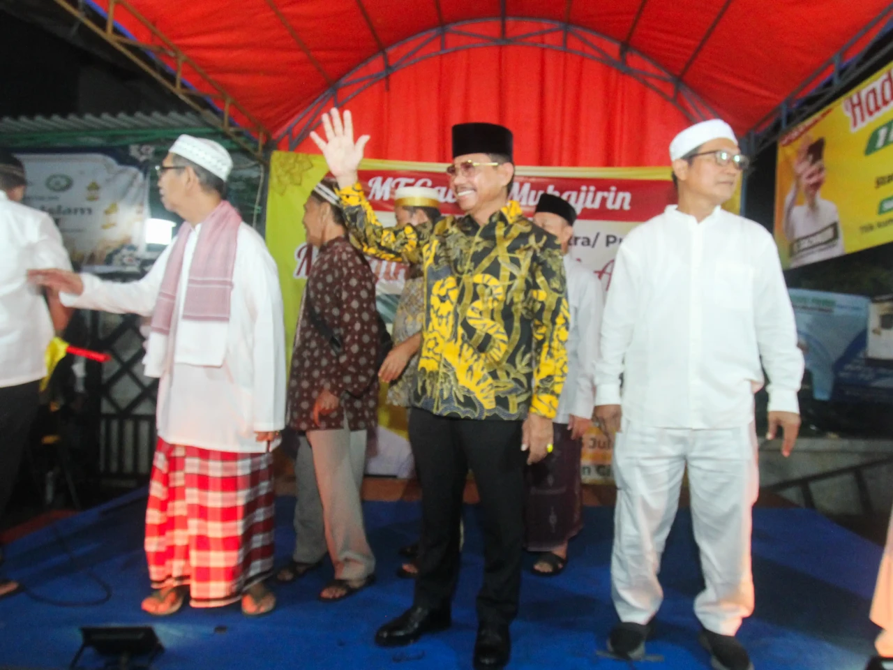 Sachrudin Bersama Warga...