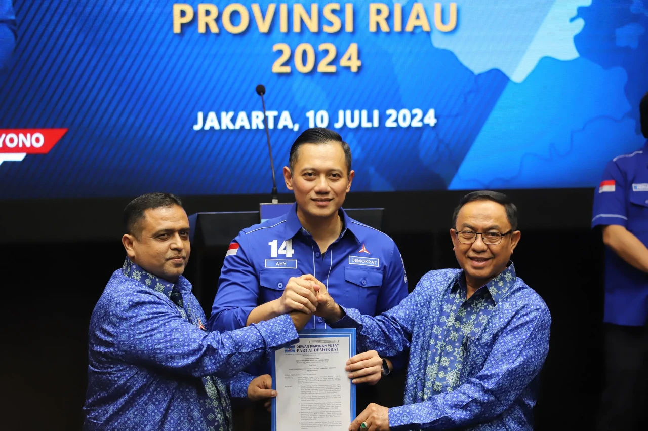 Penyerahan Surat Rekomendasi...