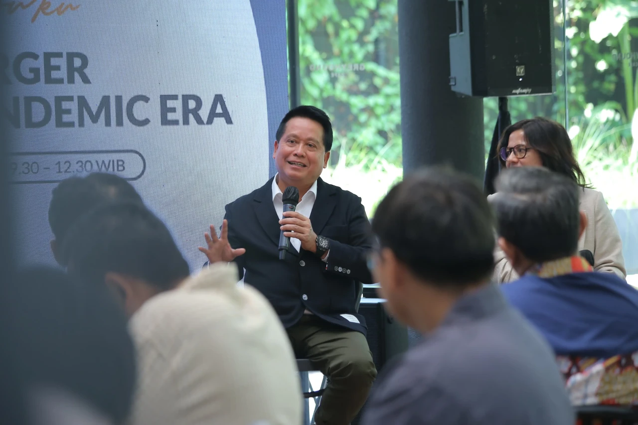 Hery Gunardi Meluncurkan...