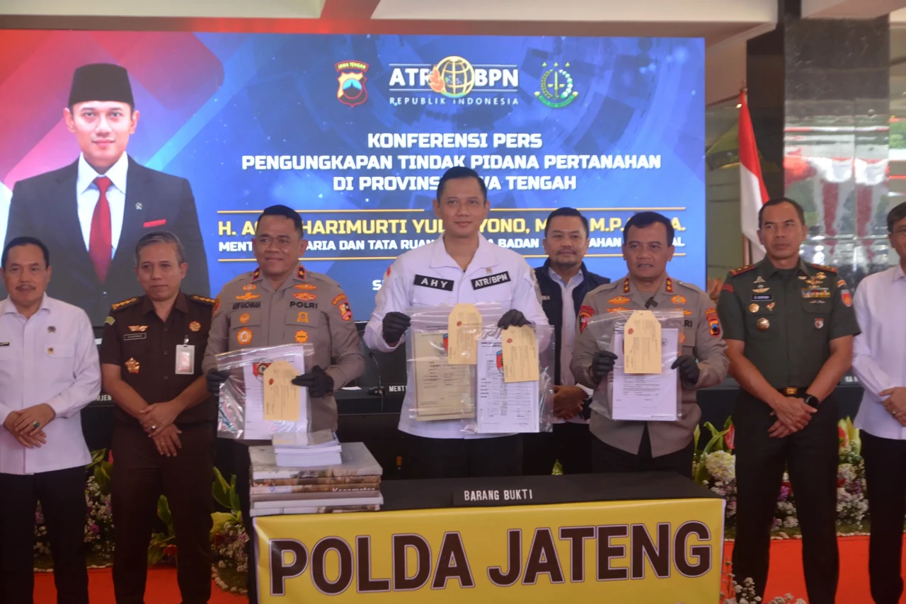 Menteri ATR/BPN AHY...