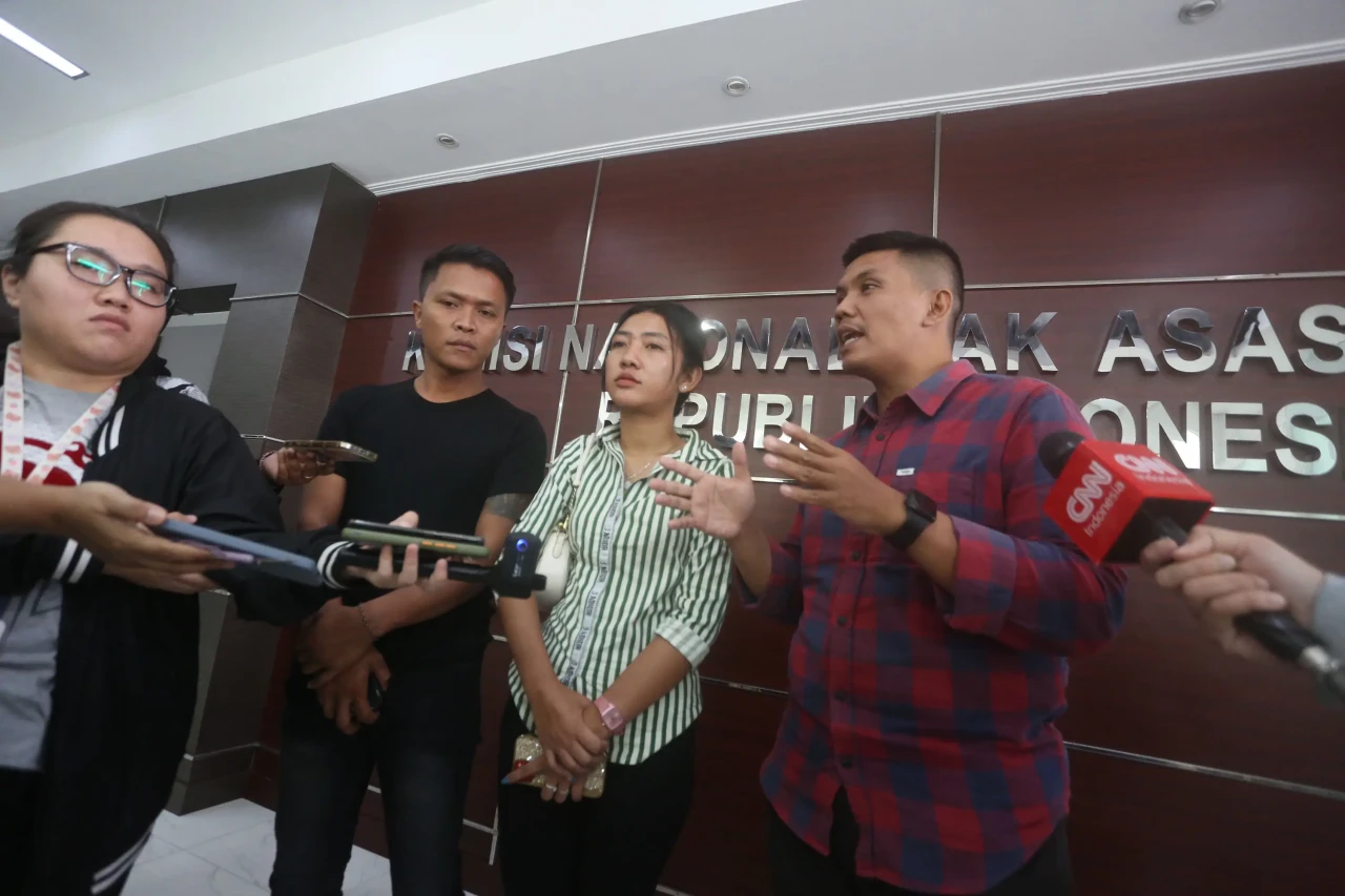 Empat Anggota Keluarganya...