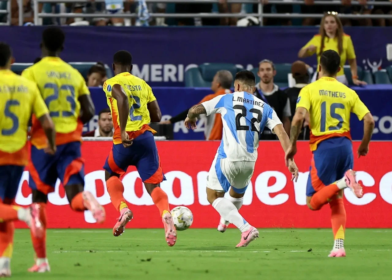 Menang Dramatis, Gol...