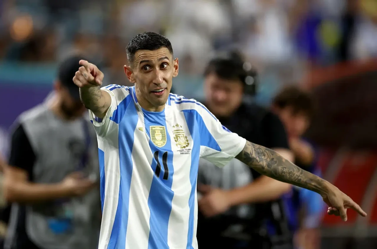 15 Tahun Membela Argentina,...