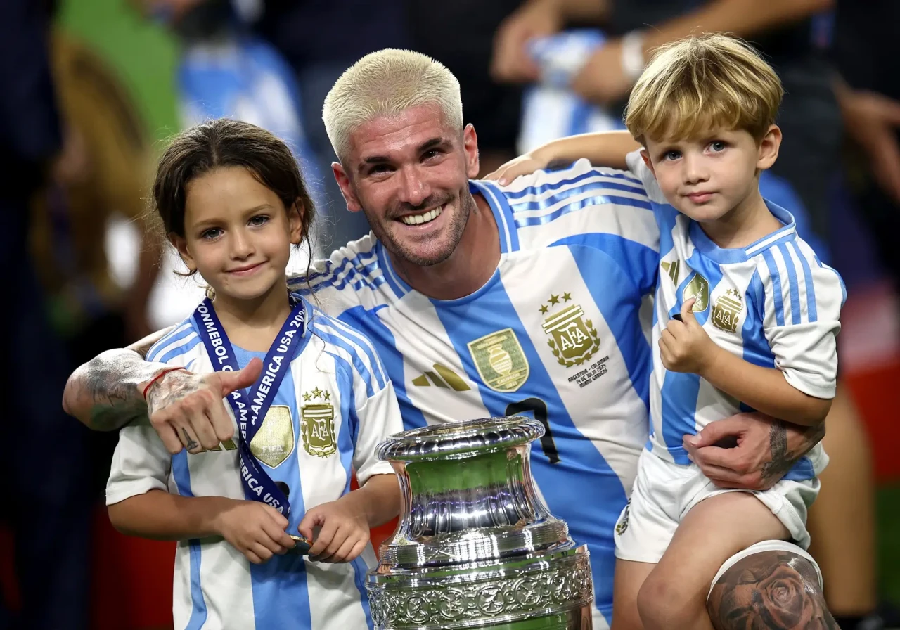 Raih Gelar ke-16 Copa...