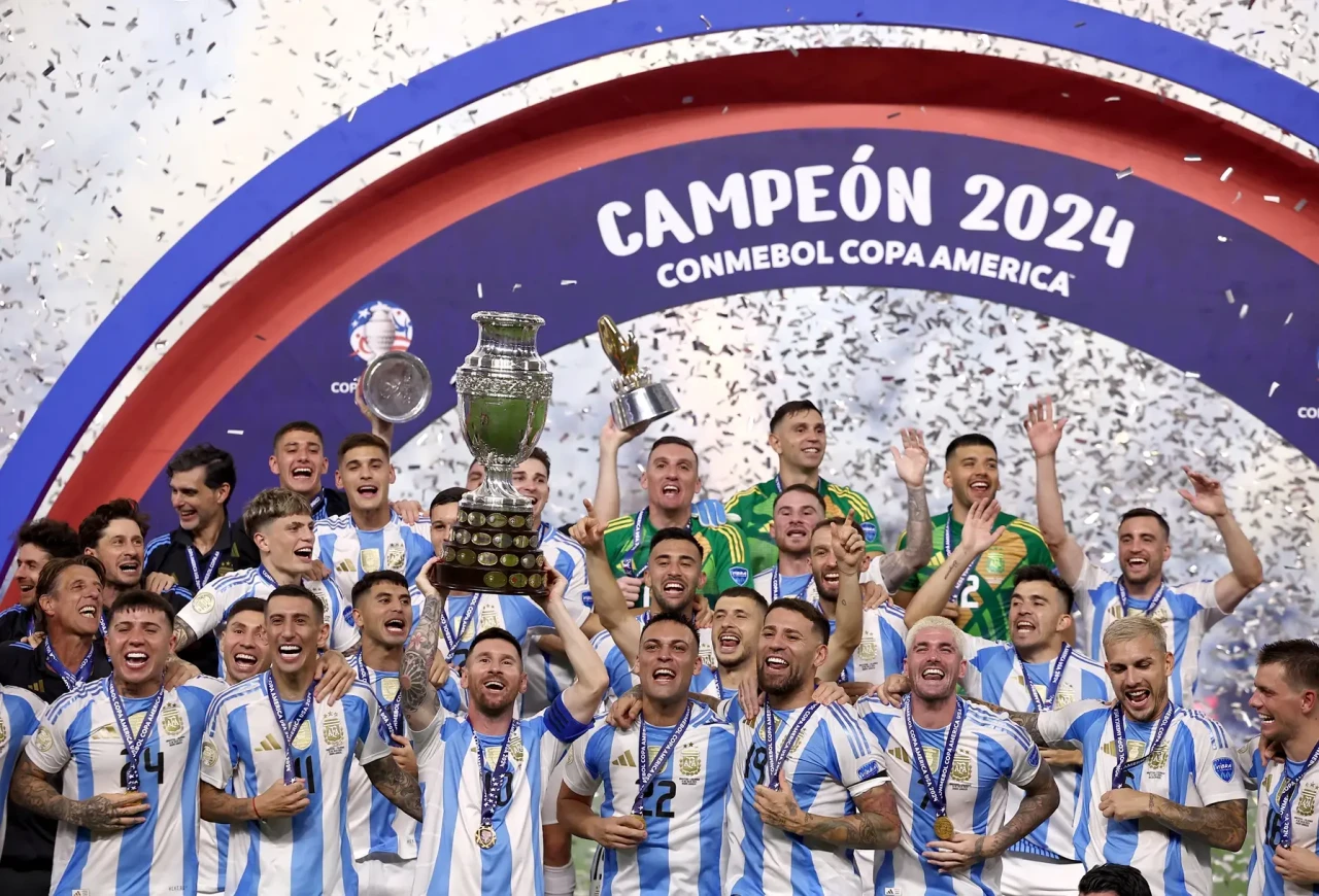Raih Gelar ke-16 Copa...
